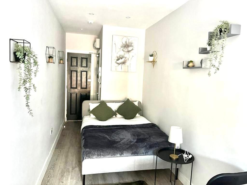 Southall Suites By Gh Stays Экстерьер фото